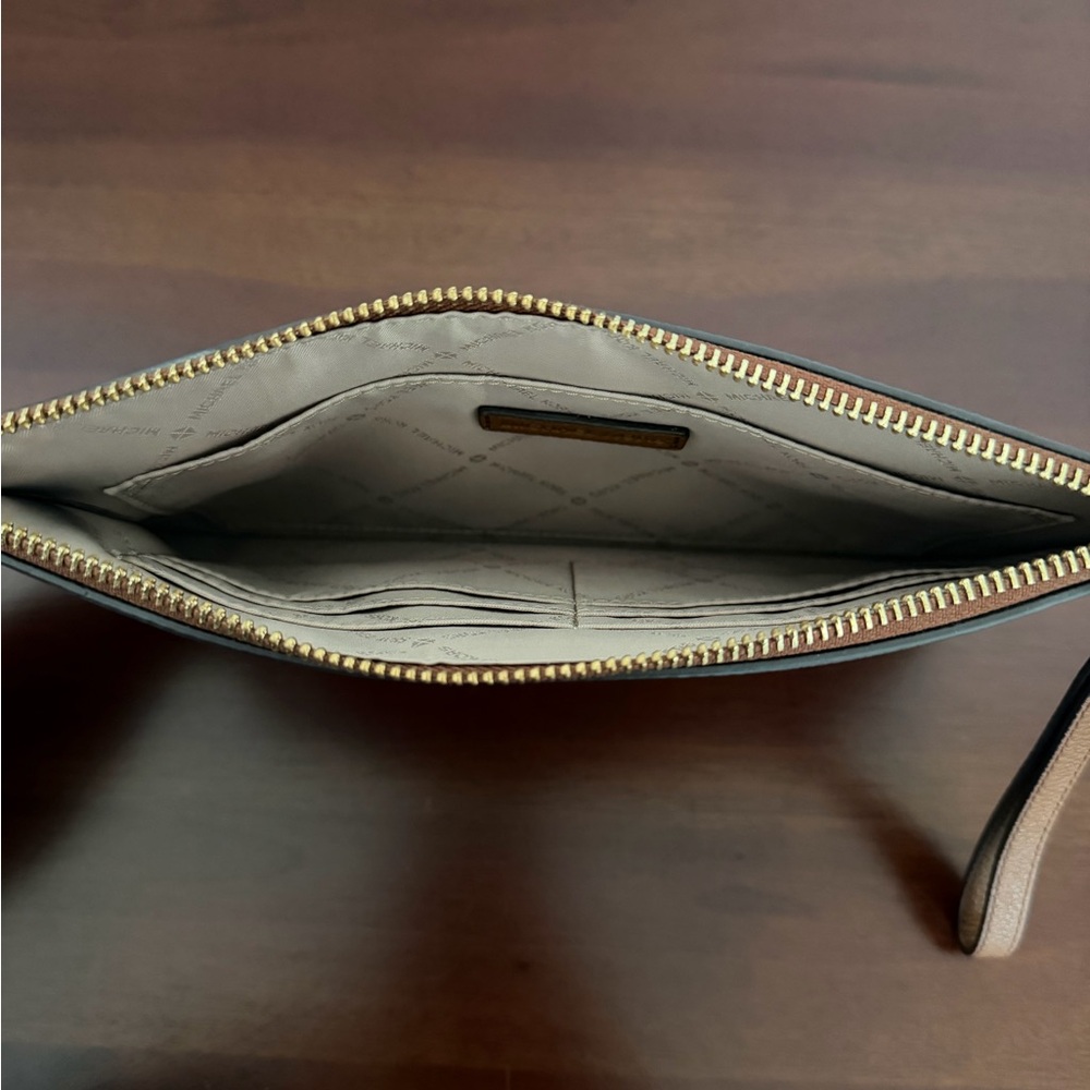 Michael Kors Large Wristlet - Picture 3 of 3